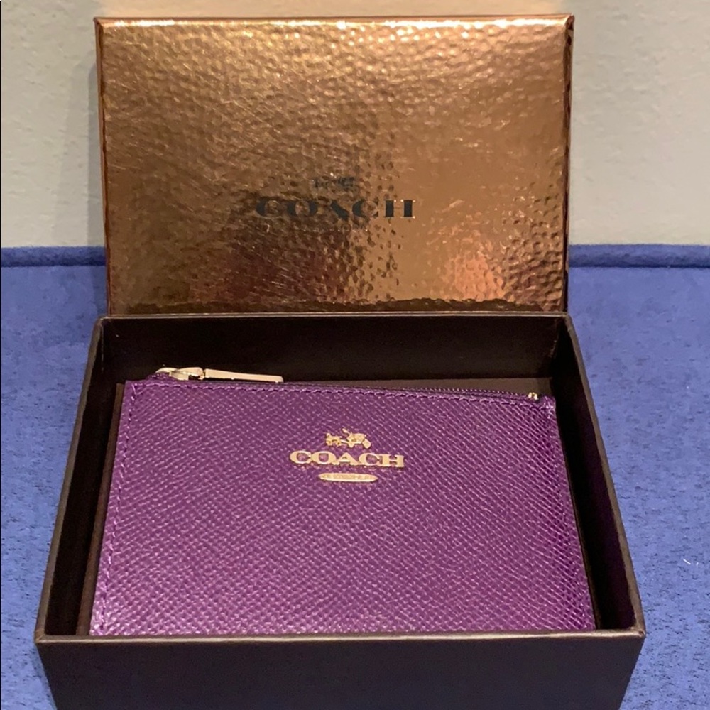 New purple leather Coach cardholder with keyring